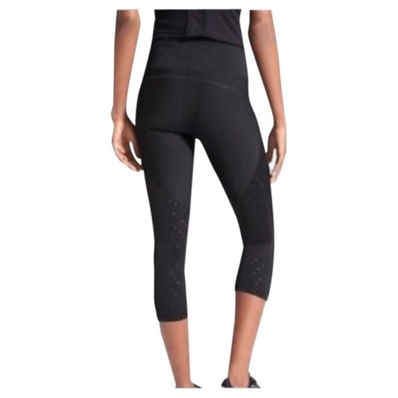 Athleta Pants - Athleta Trucool Stealth Black Laser Cut Tights/Leggings Sz. S Athleisure Active